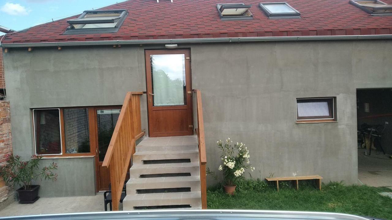 Ubytování Dagmar Podivin Exterior foto